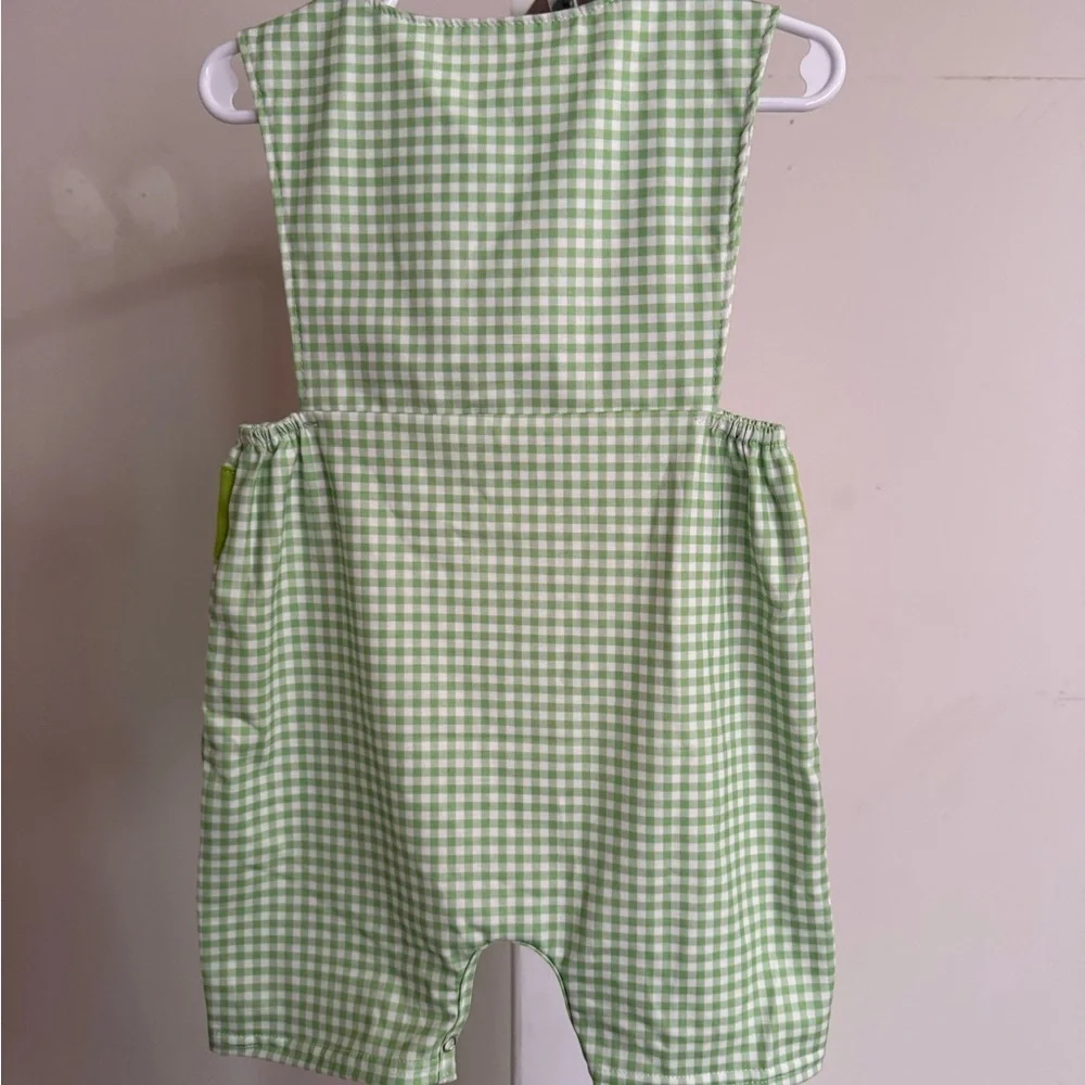 New Boutique Shamrock Jon Jon